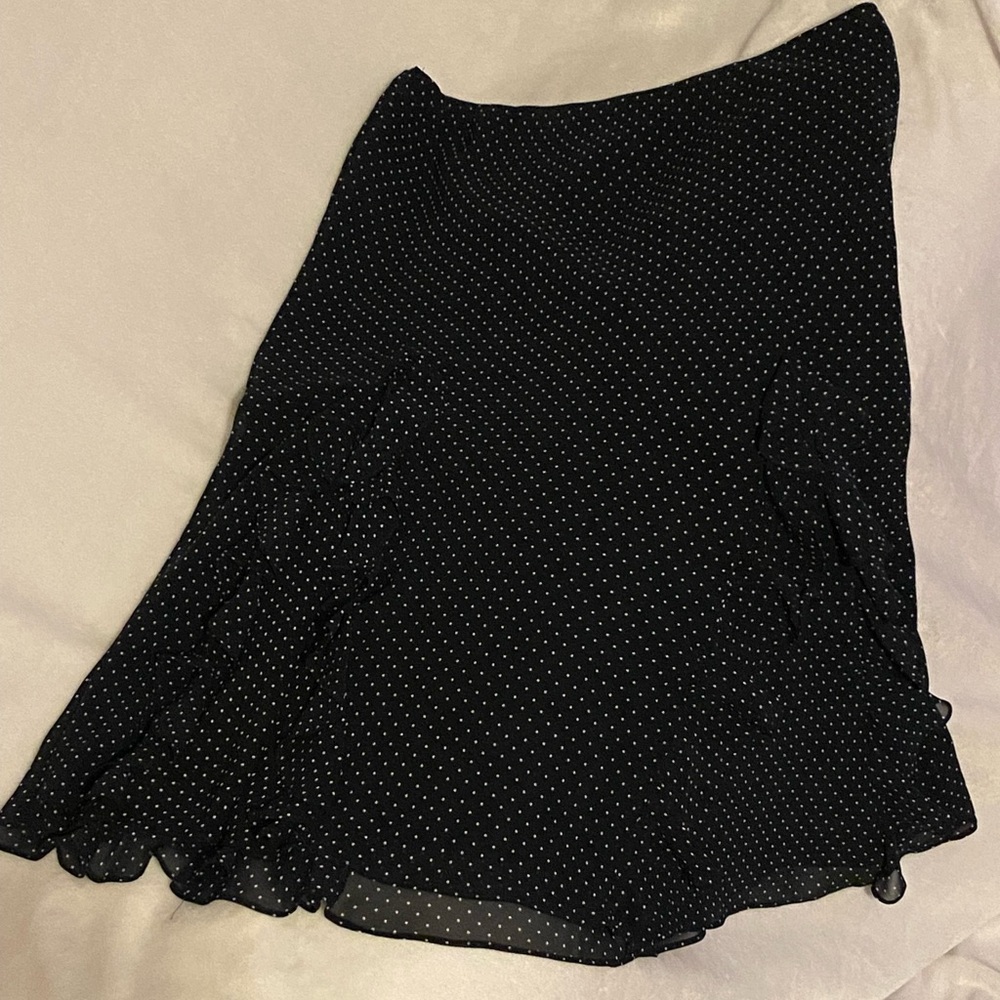 Chaps Ralph Lauren, size L, black skirt with small white polka dots